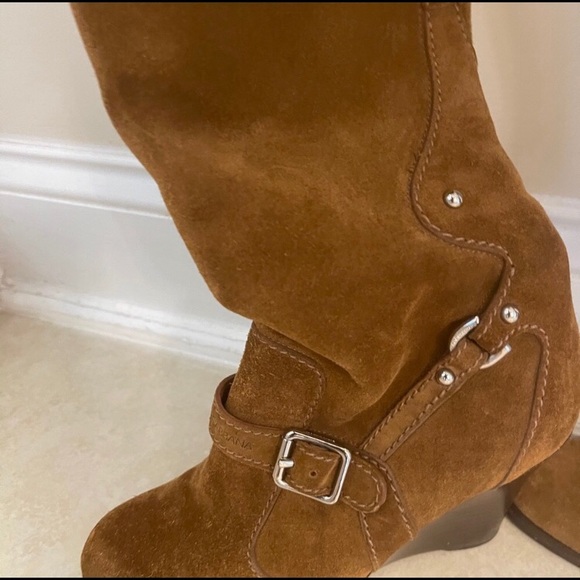 Authentic Dolce&Gabbana tall boots - Picture 3 of 11